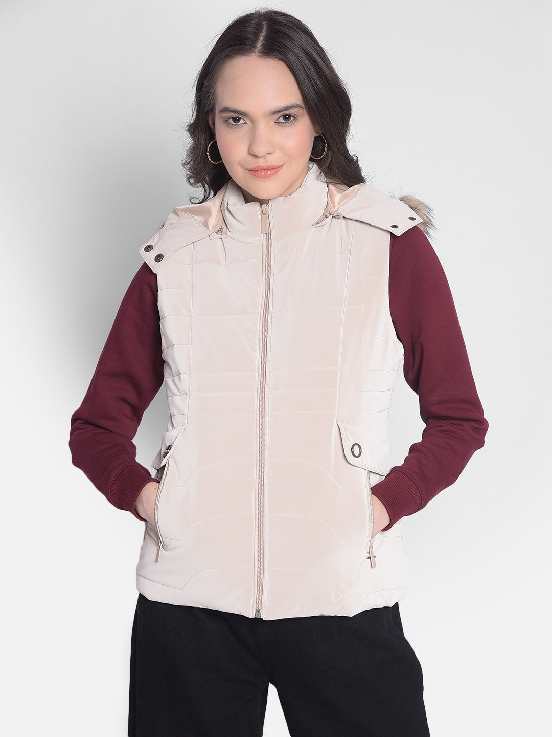 Beige Puffer Jacket With Faux Fur Detail-Women Jackets-Crimsoune Club