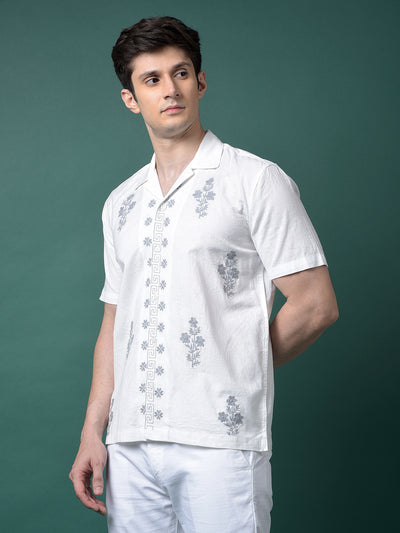 White Embroidered Resort Collar Linen Shirt-Men Shirts-Crimsoune Club