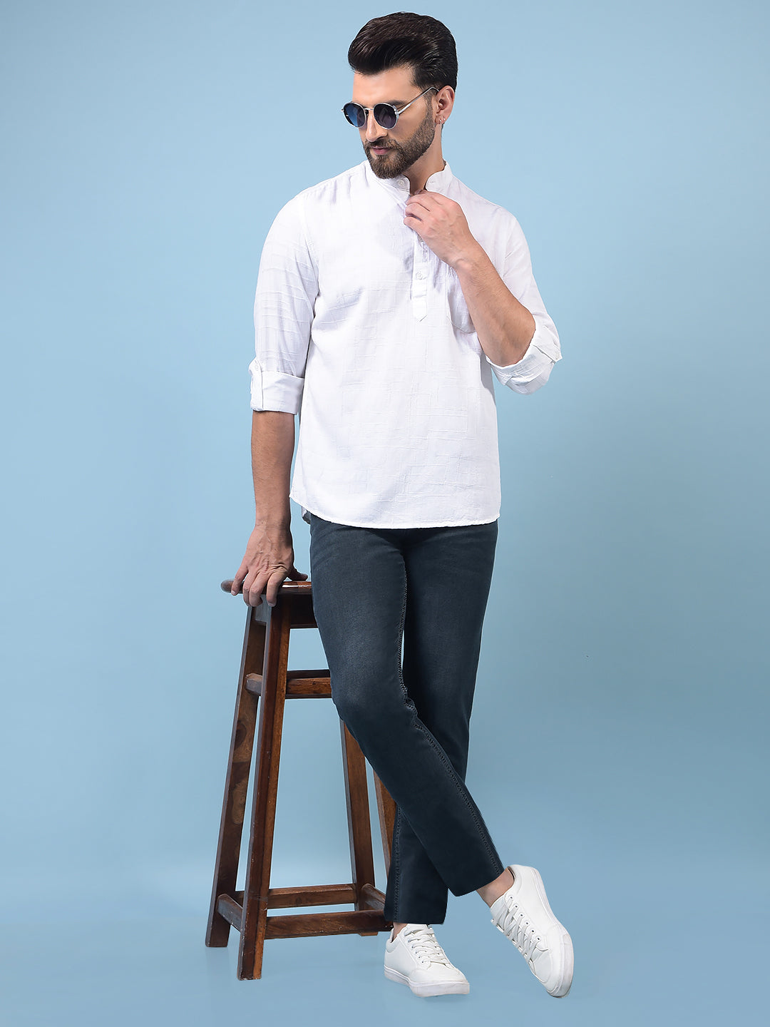Men's White Embroidered Linen Kurta-Men Kurtas-Crimsoune Club