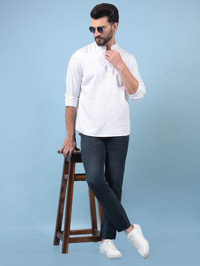 Men's White Embroidered Linen Kurta-Men Kurtas-Crimsoune Club