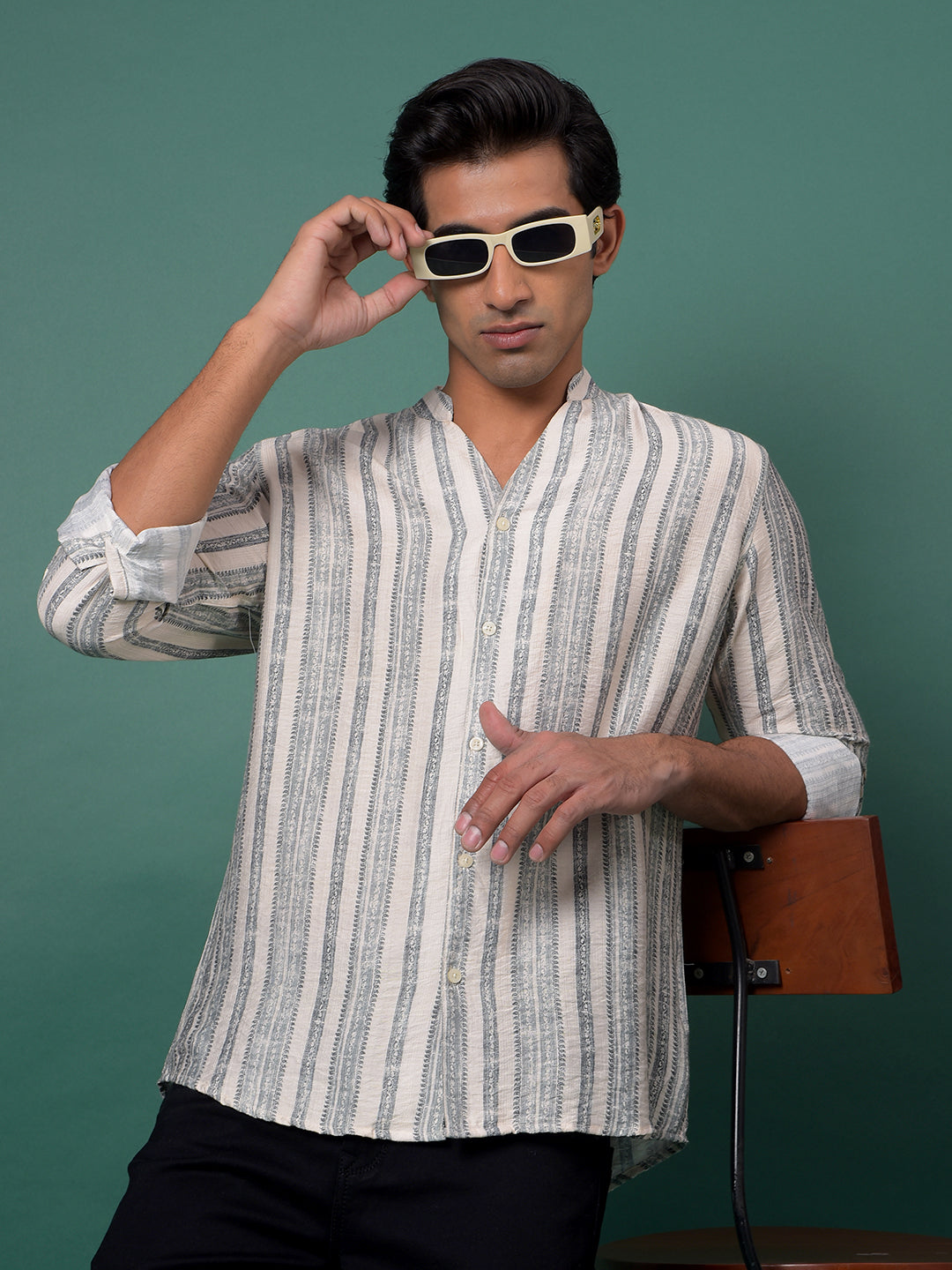 Grey Vertical Stripes V-Neck Kurta-Men Kurtas-Crimsoune Club