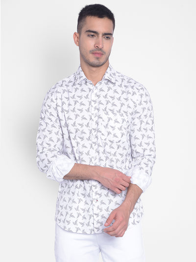 White Printed Shirt-Men Jeans-Crimsoune Club