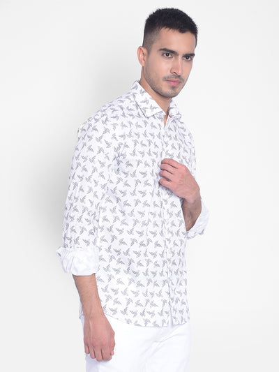 White Printed Shirt-Men Jeans-Crimsoune Club