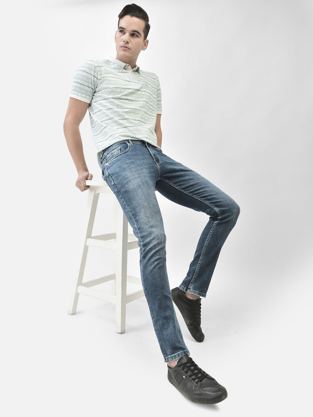 Blue Light Fade Jeans-Men Jeans-Crimsoune Club