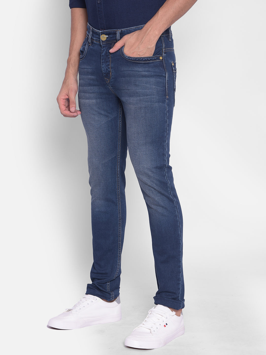 Blue Light Fade Jeans-Men Jeans-Crimsoune Club