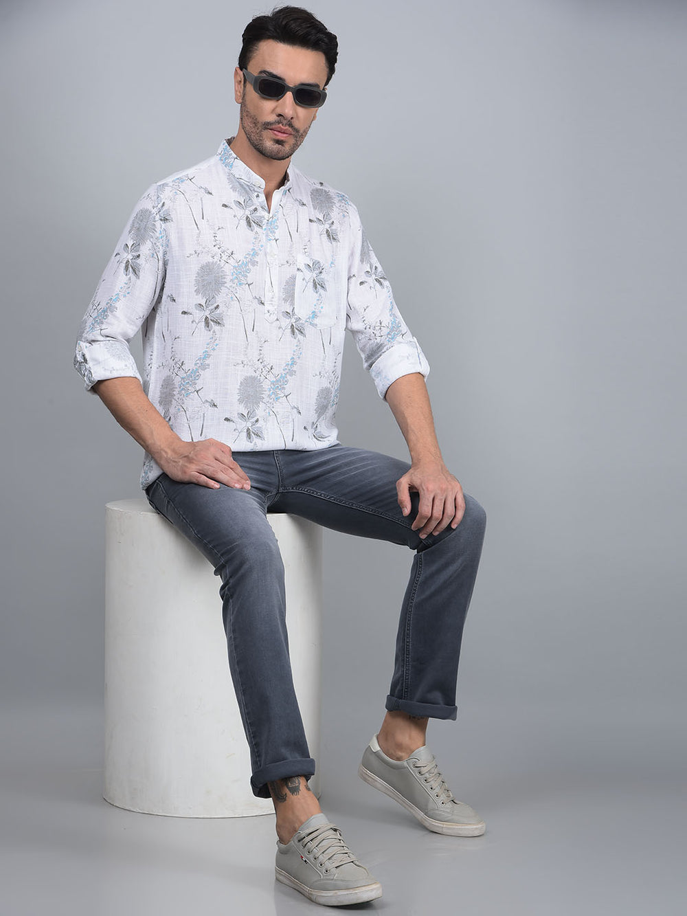 Grey Straight Jeans-Men Jeans-Crimsoune Club