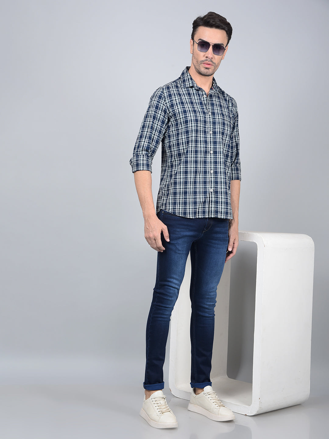 Blue Jeans-Men Jeans-Crimsoune Club