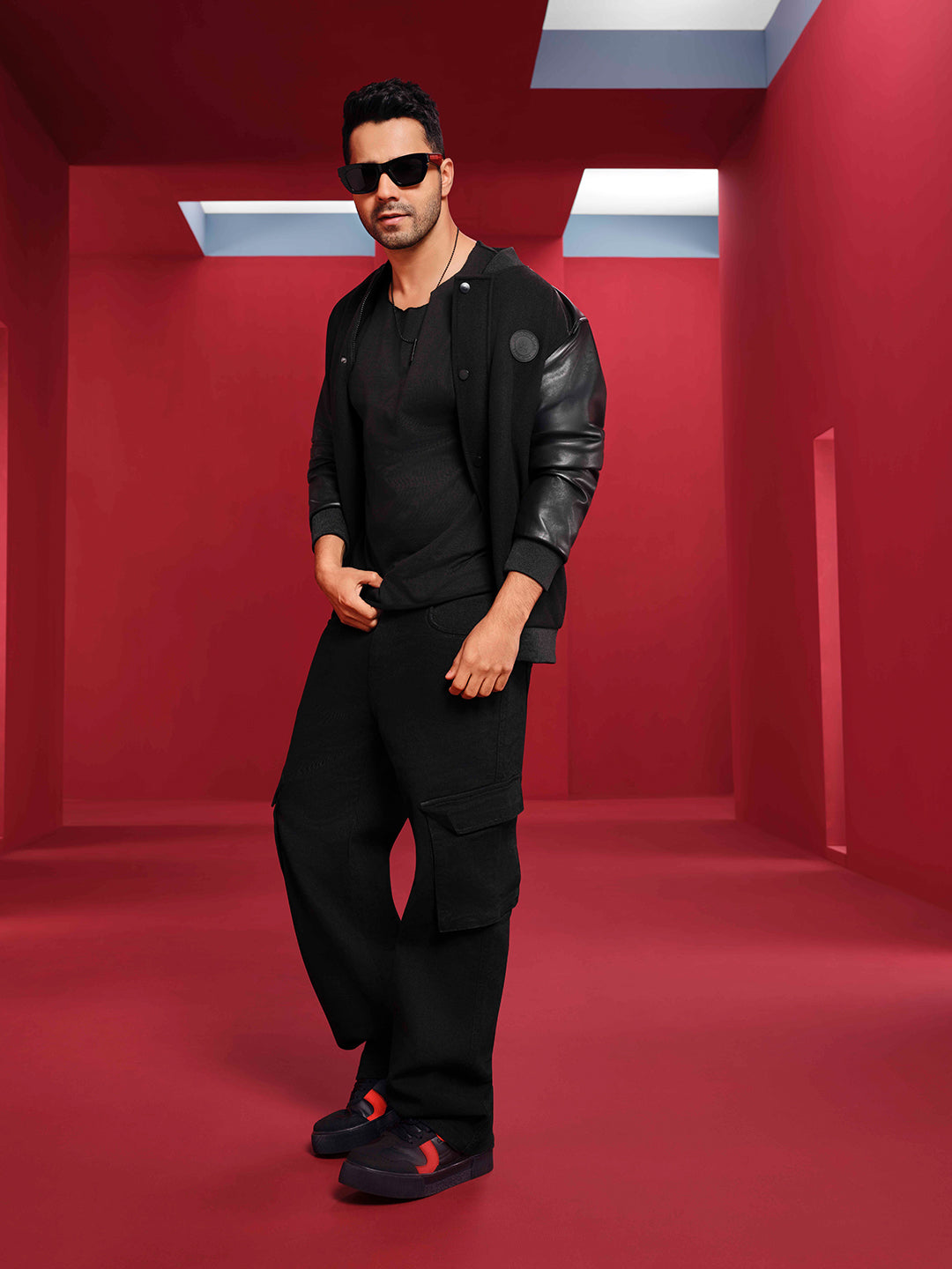 Black Baggy Cargo Jeans-Men Jeans-Crimsoune Club