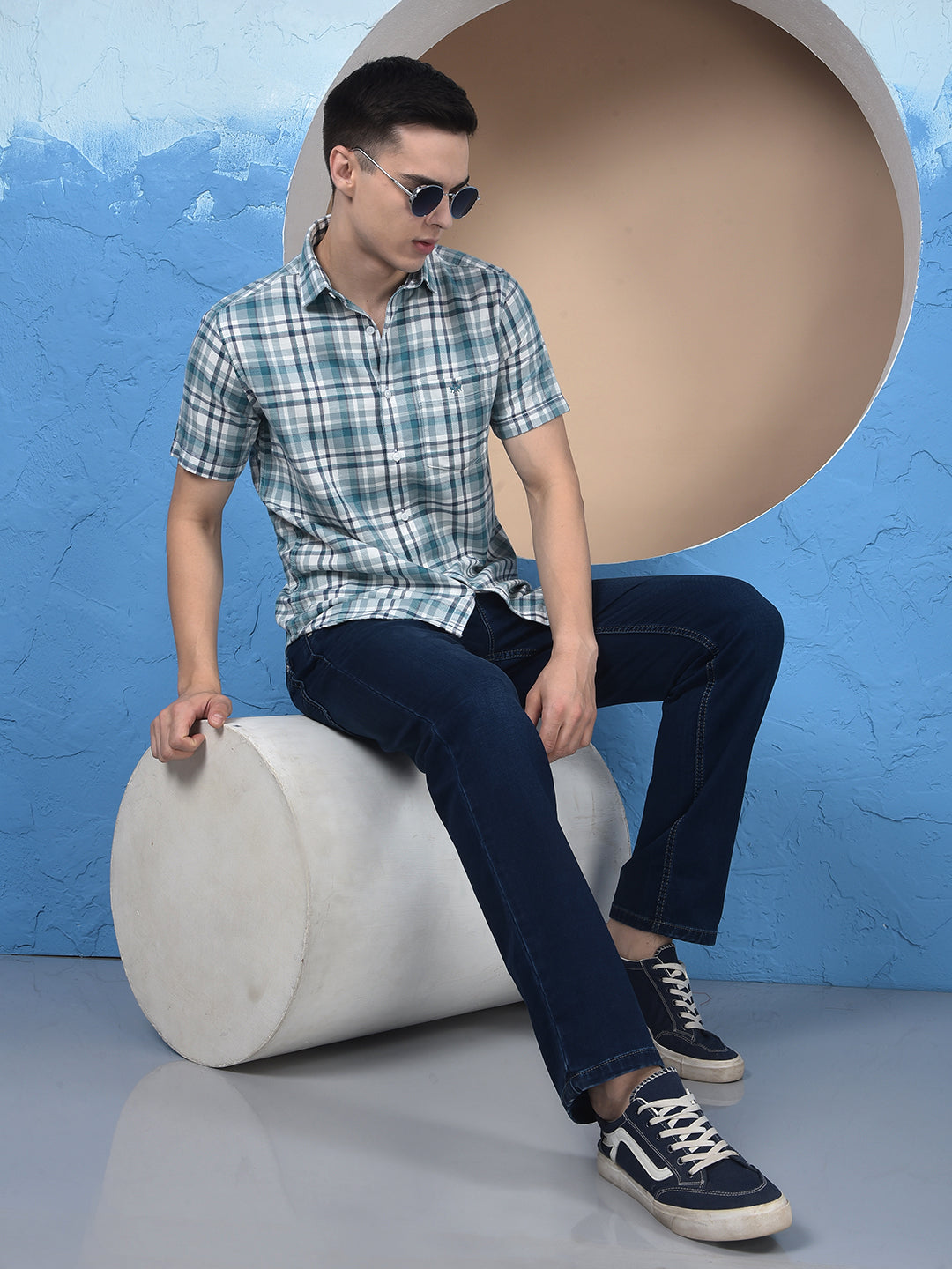 Blue Straight Jeans-Men Jeans-Crimsoune Club