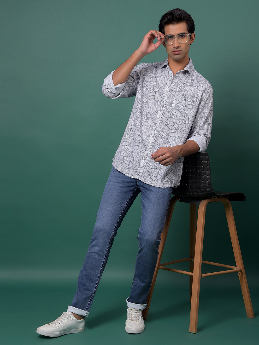 Versatile Blue Denim Jeans-Men Jeans-Crimsoune Club