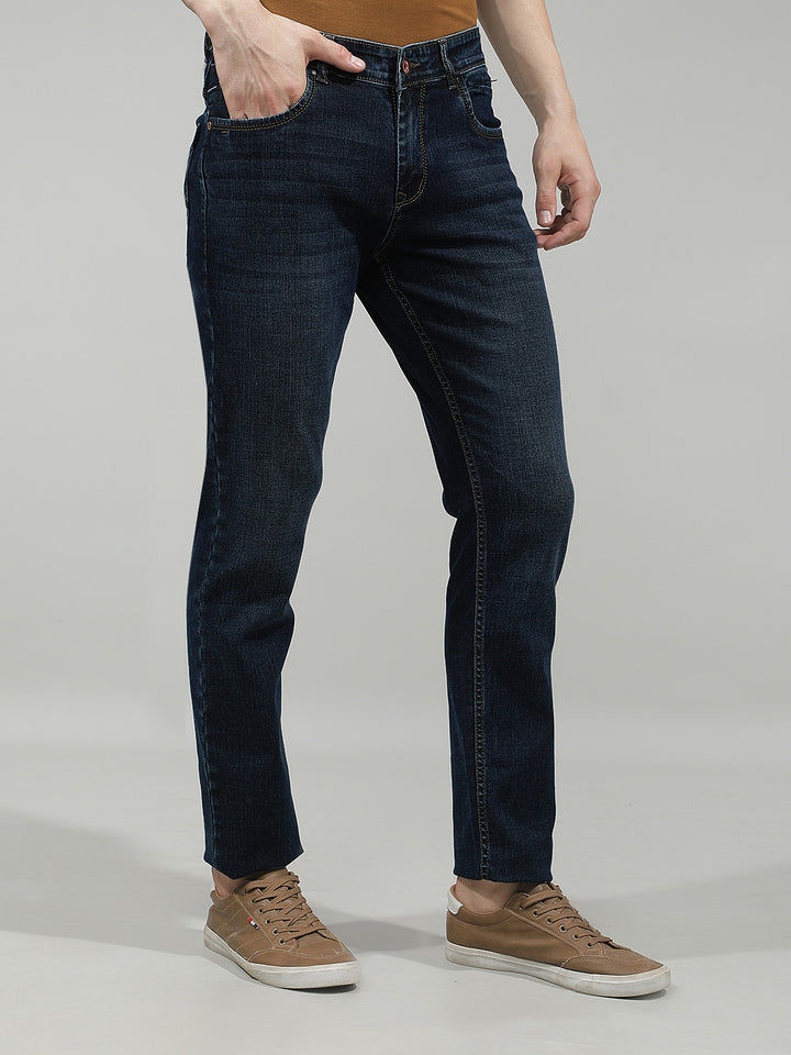 Classic Washed Blue Jeans-Men Jeans-Crimsoune Club