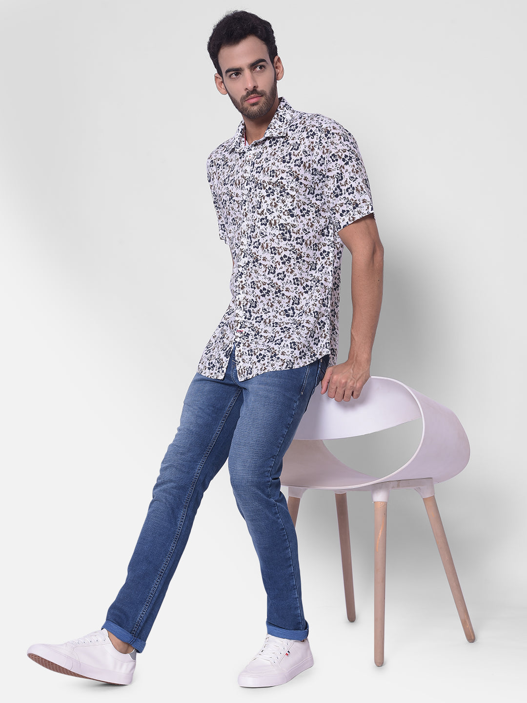 White Floral Shirt-Mens Shirts-Crimsoune Club