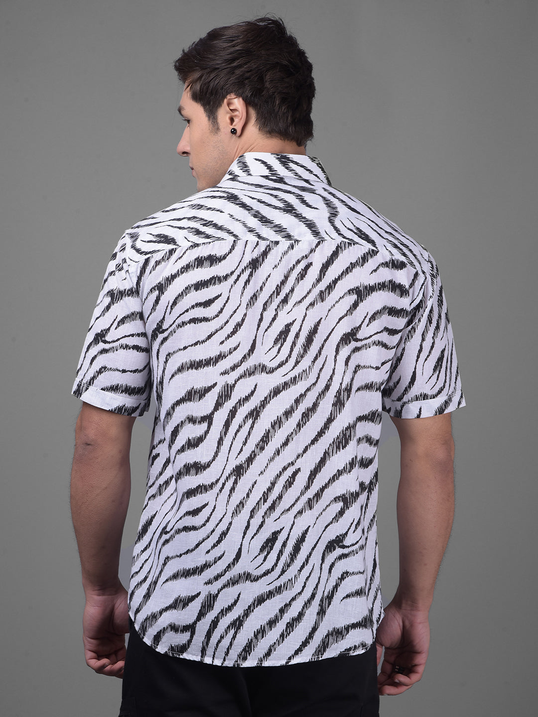 White Shirt-Men Shirts-Crimsoune Club
