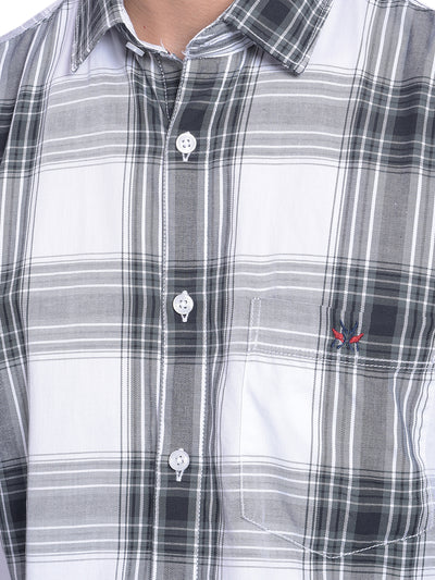 White Checked Shirt-Men Jeans-Crimsoune Club