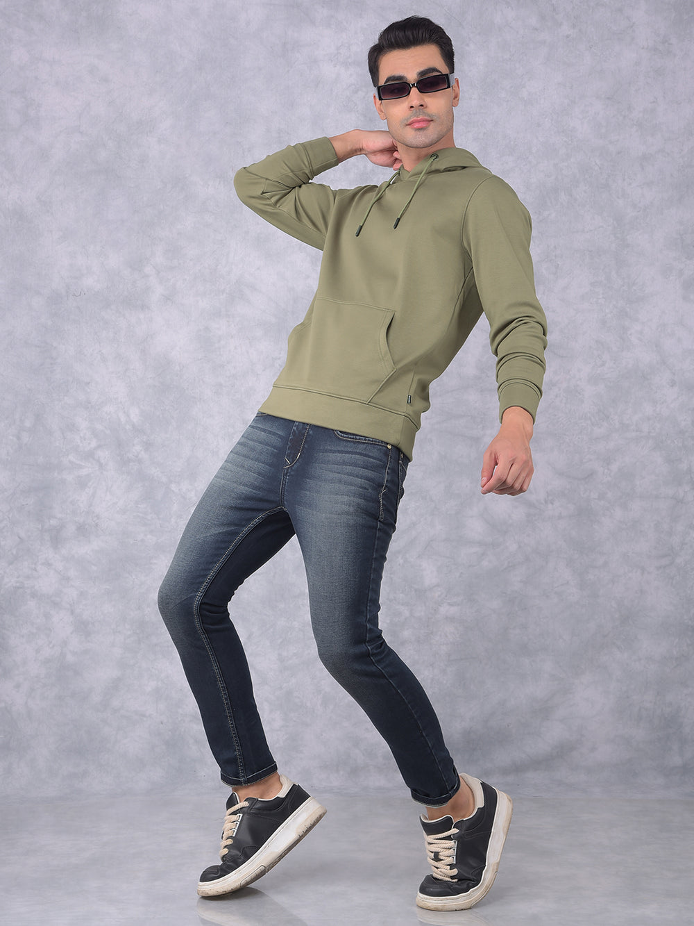 Olive Hooded Neck Sweatshirt-Men Sweatshirts-Crimsoune Club