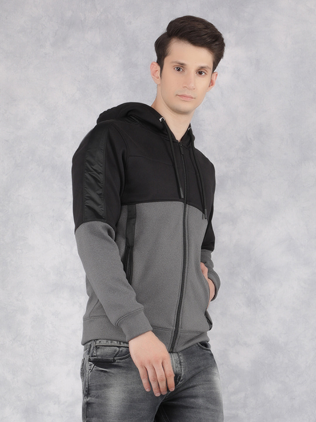 Black Color-Blocked Hooded Neck Sweatshirt-Men Sweatshirts-Crimsoune Club