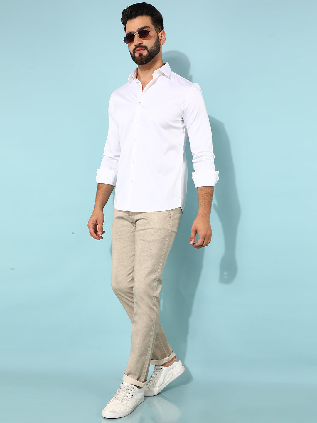 White Shirt – Crimsoune Club