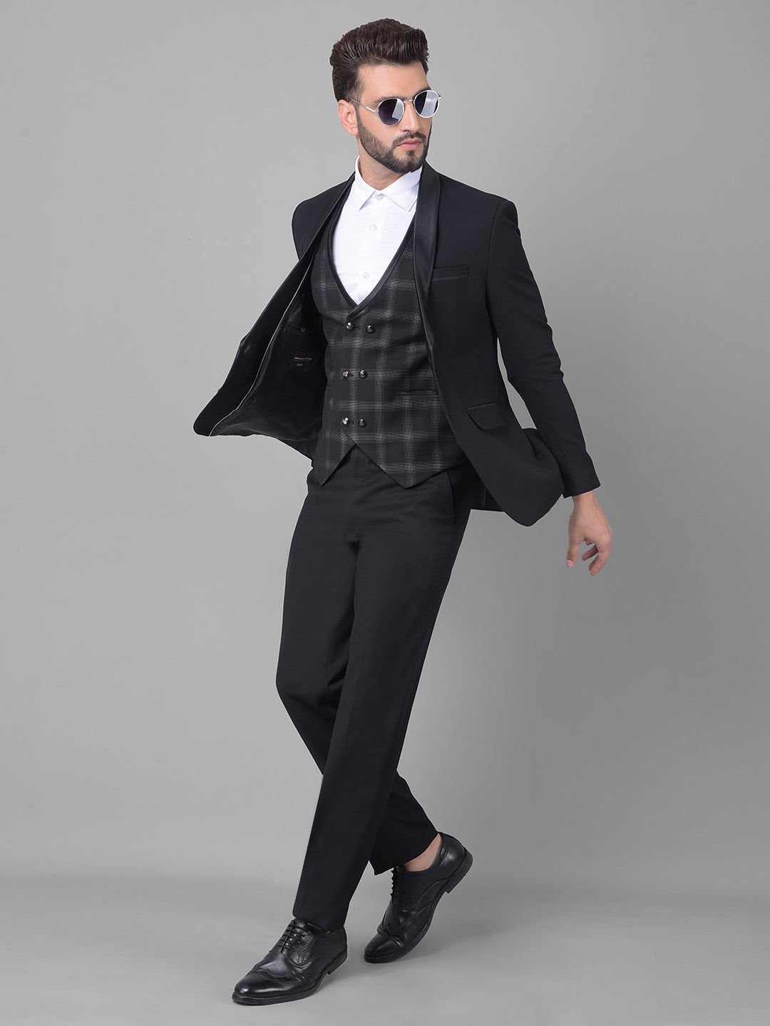 Black Three-Piece Tuxedo Suit-Men Suits-Crimsoune Club