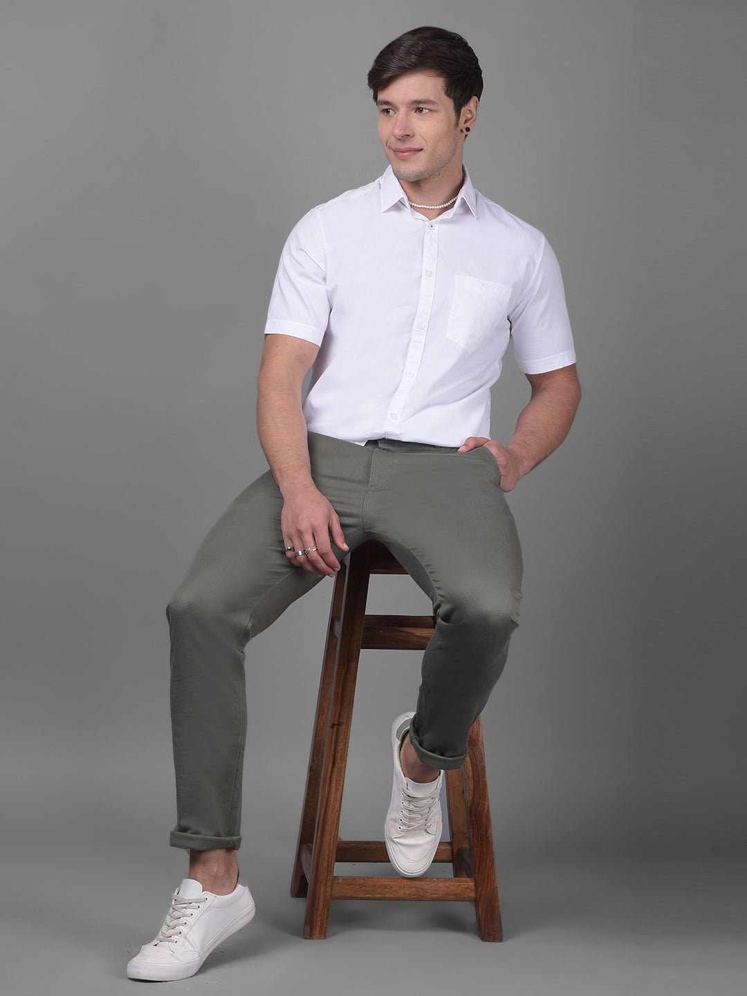 Olive Trousers-Men Trousers-Crimsoune Club