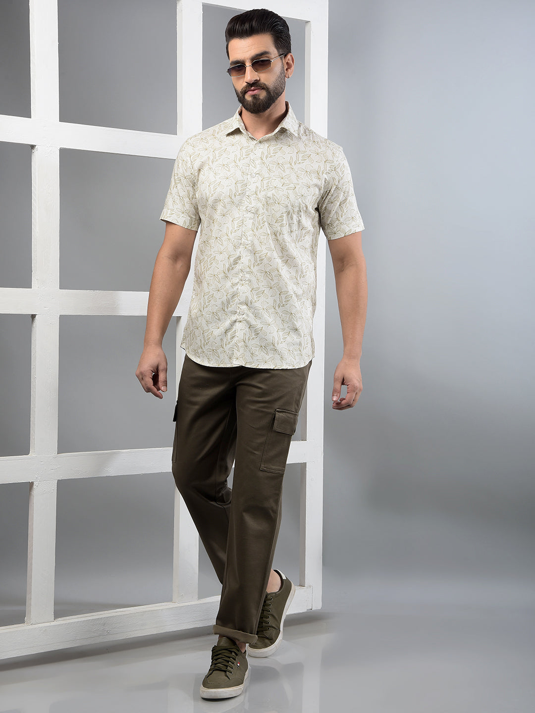 Olive Cargo Trousers-Men Trousers-Crimsoune Club