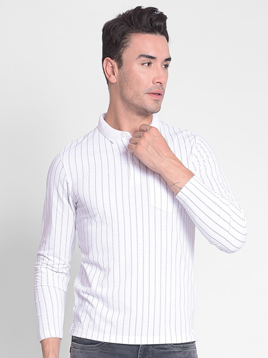 White Striped T-Shirt-Men T-Shirts-Crimsoune Club