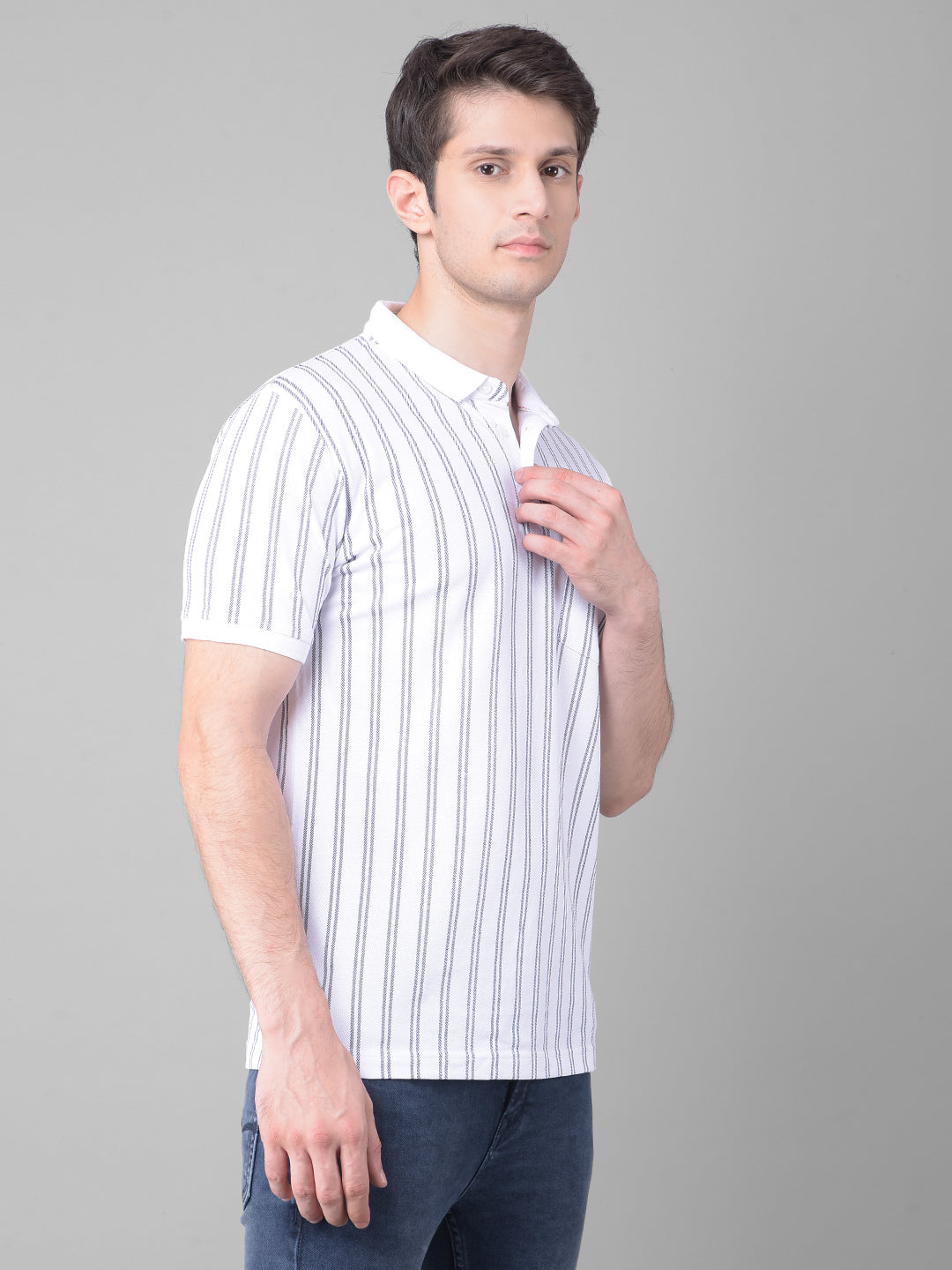 White Striped T-Shirt-Men T-Shirts-Crimsoune Club