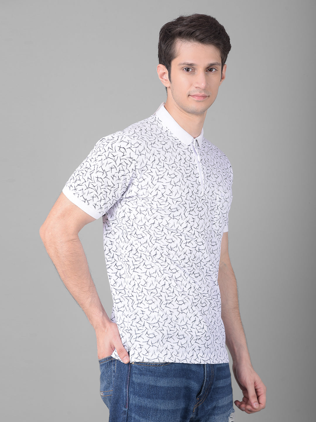 White Printed T-Shirt-Men T-Shirts-Crimsoune Club