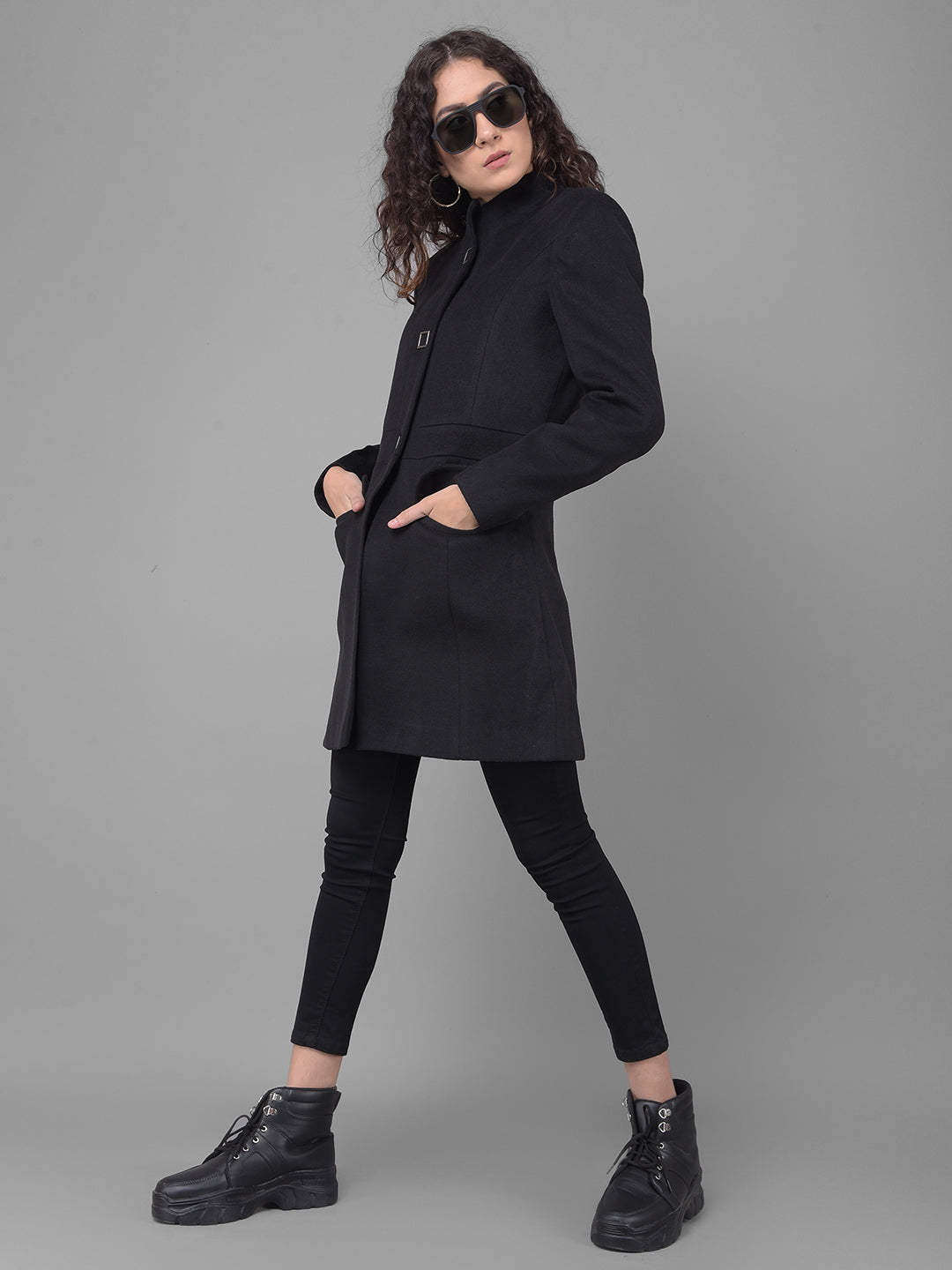 Black Mandarin Collar Overcoat-Women Coats-Crimsoune Club