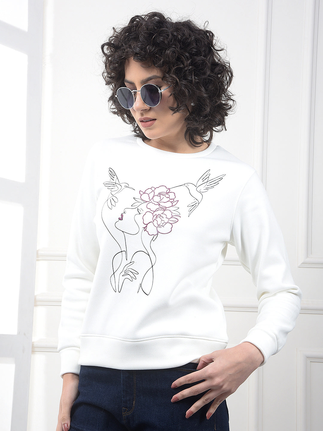 White Graphic Print Sweatshirt