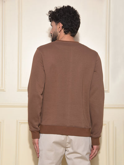 Urban Style Brown Sweatshirt with Brand Logo