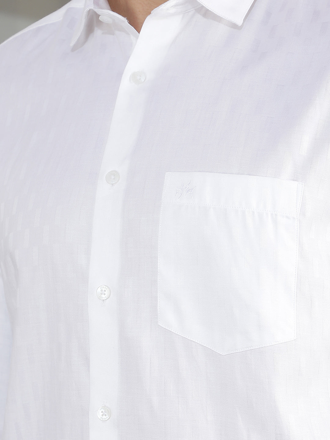 Tailored Breeze White Jacquard Shirt
