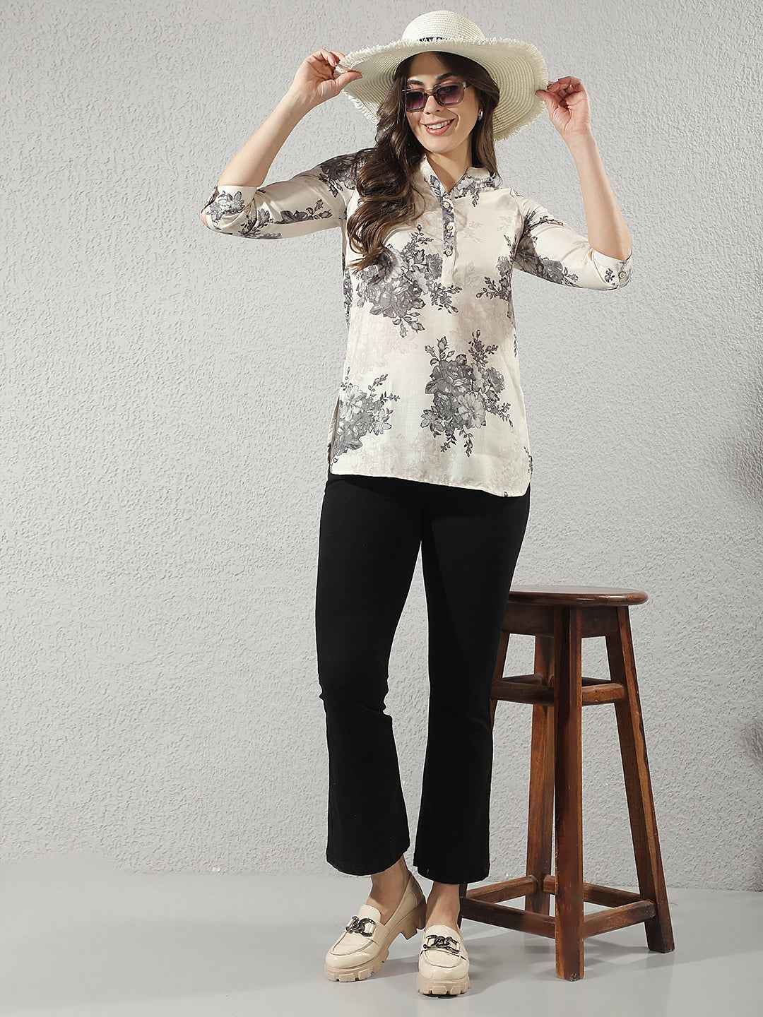 Black Floral Printed V-Neck Top
