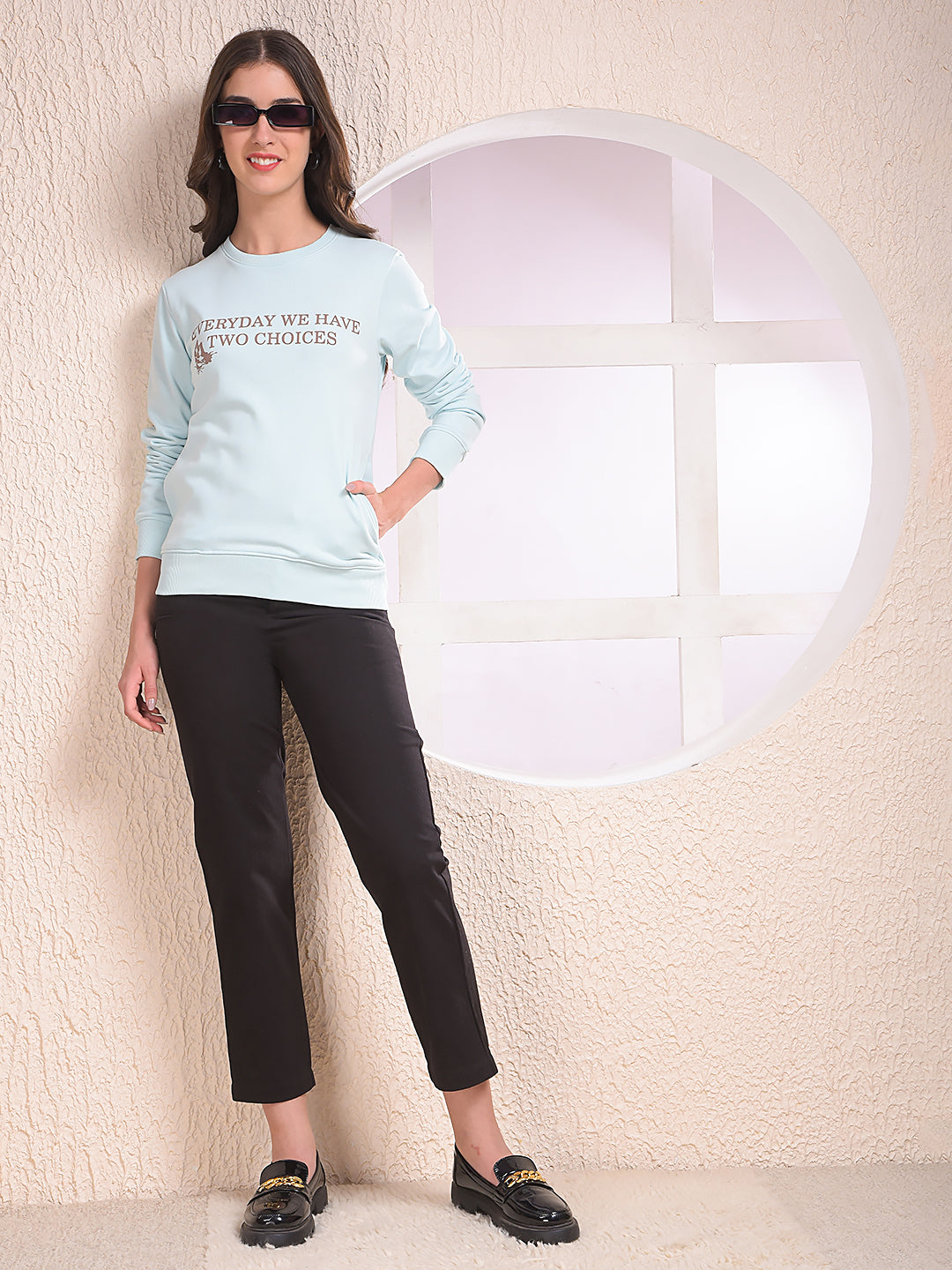 Blue Graphic Print Sweatshirt