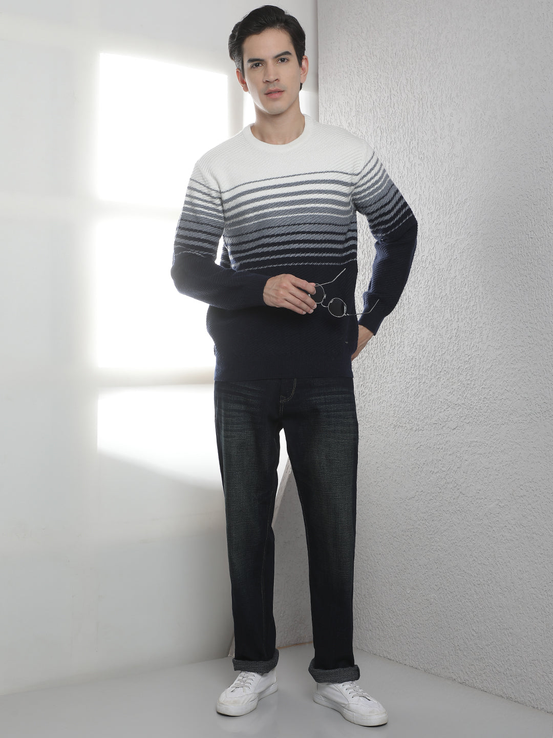 Navy Blue Horizontal Stripes Round Neck Sweater