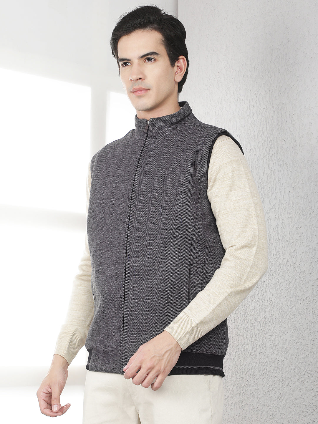 Black Checked High Neck Sleeveless Jacket