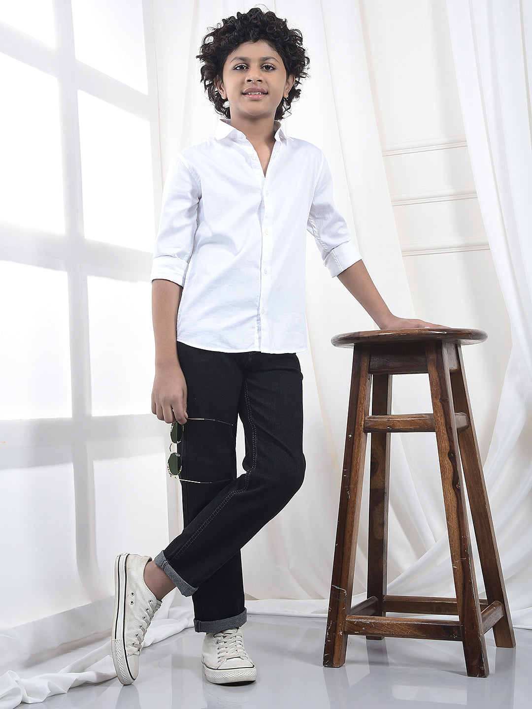 Fresh White Style 100 % Cotton Shirt