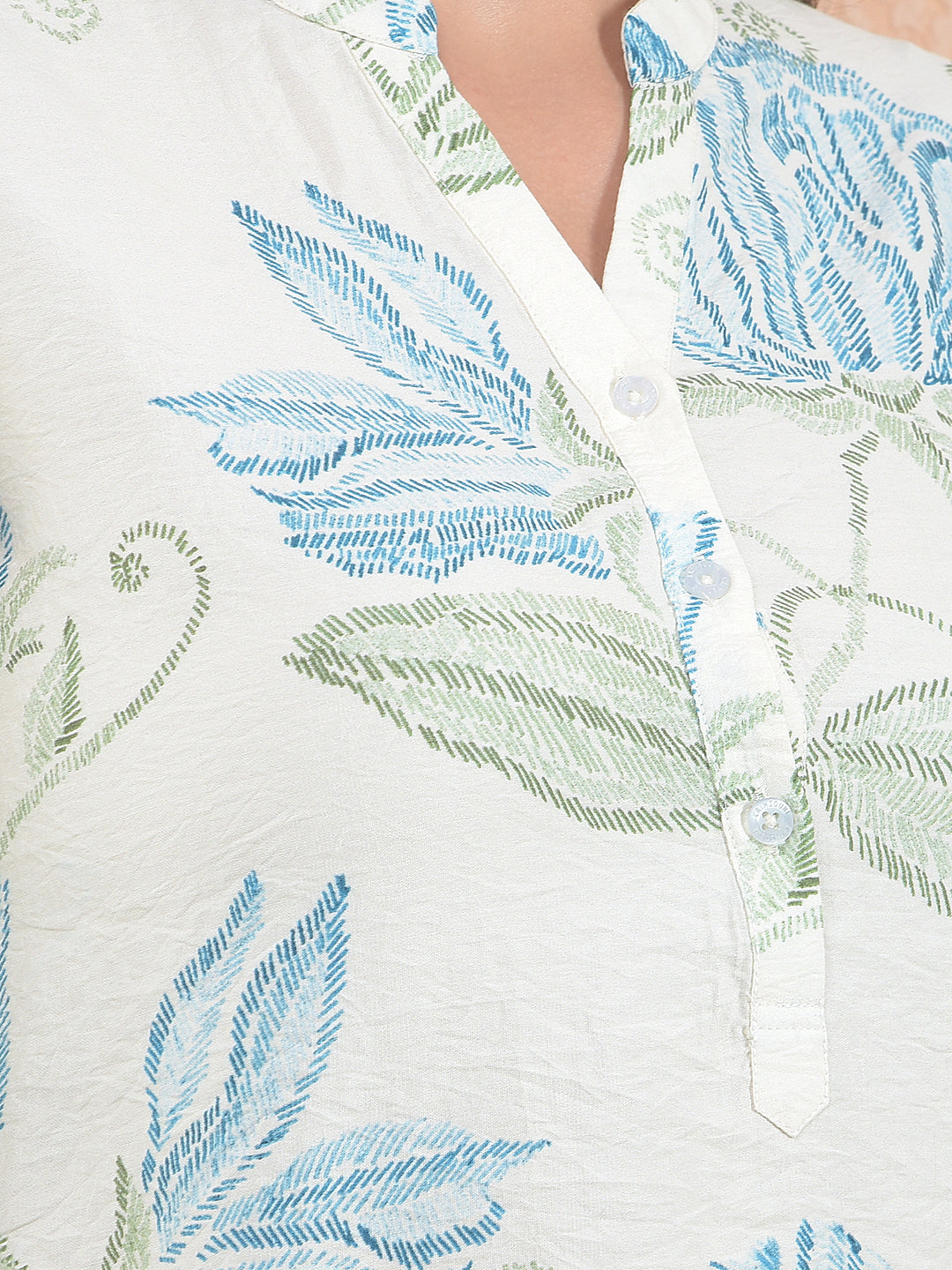 Off White Floral Print V-Neck Top