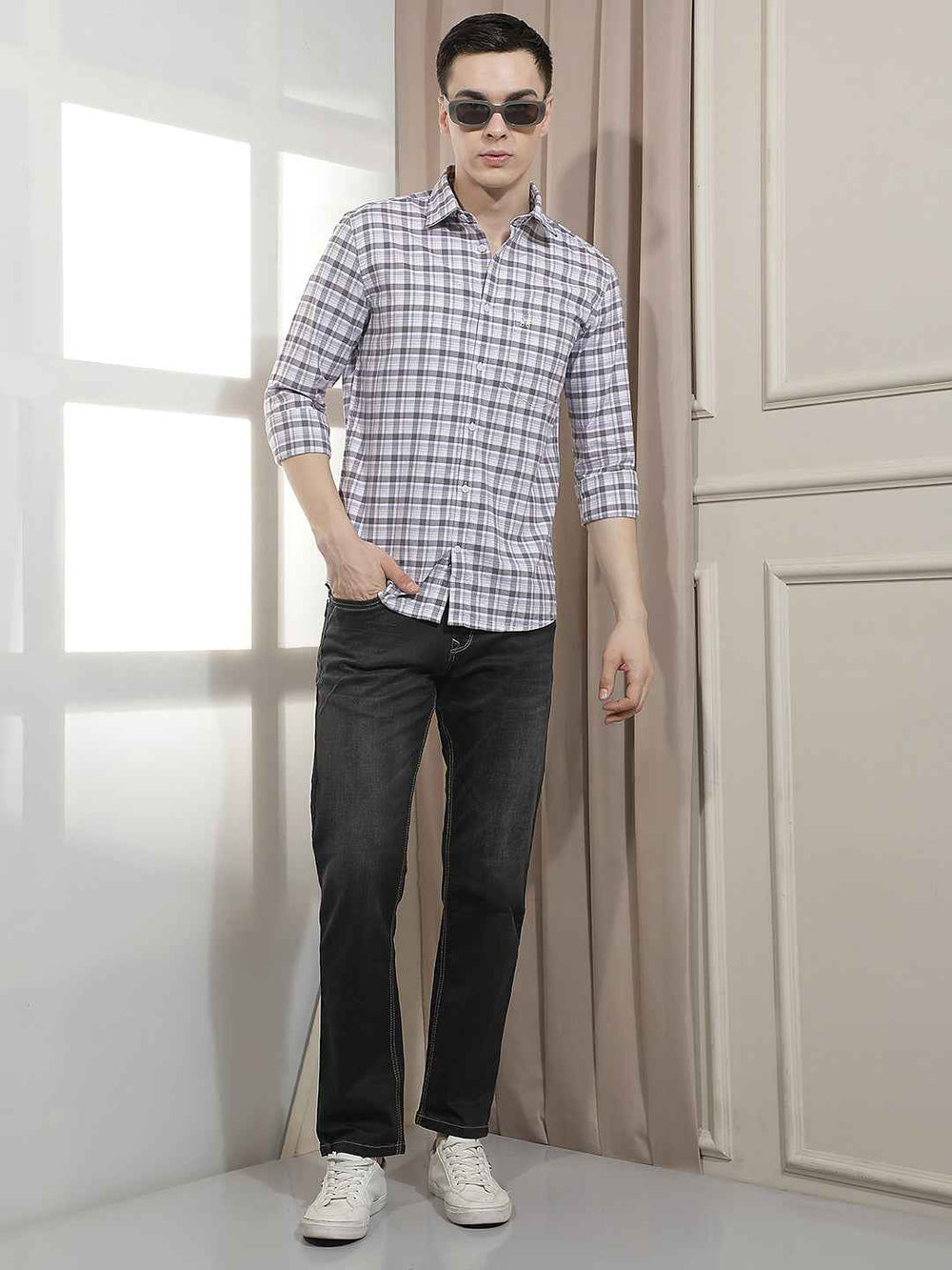 Black Straight Jeans