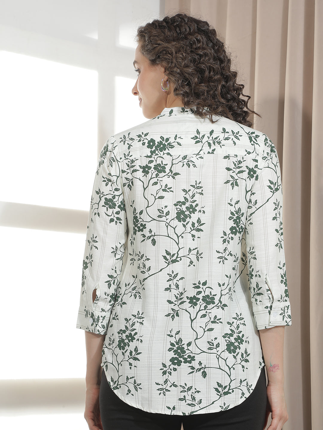 Green Floral Print V-Neck Linen Shirt
