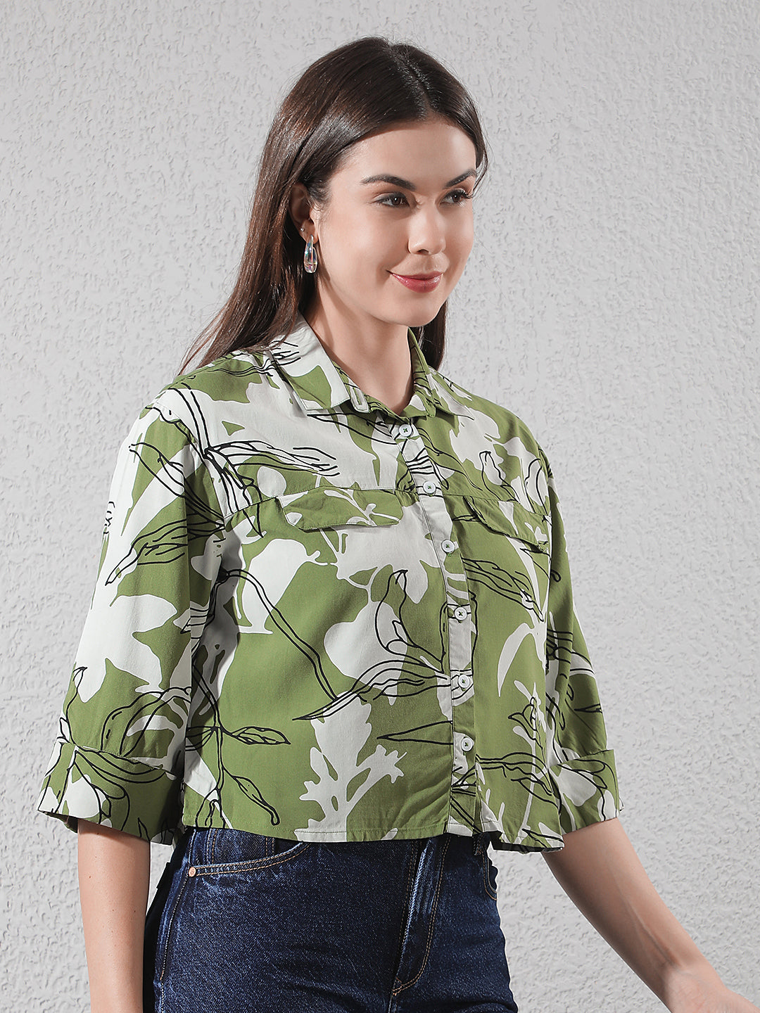 Green Graphic Print Cropped Shirt