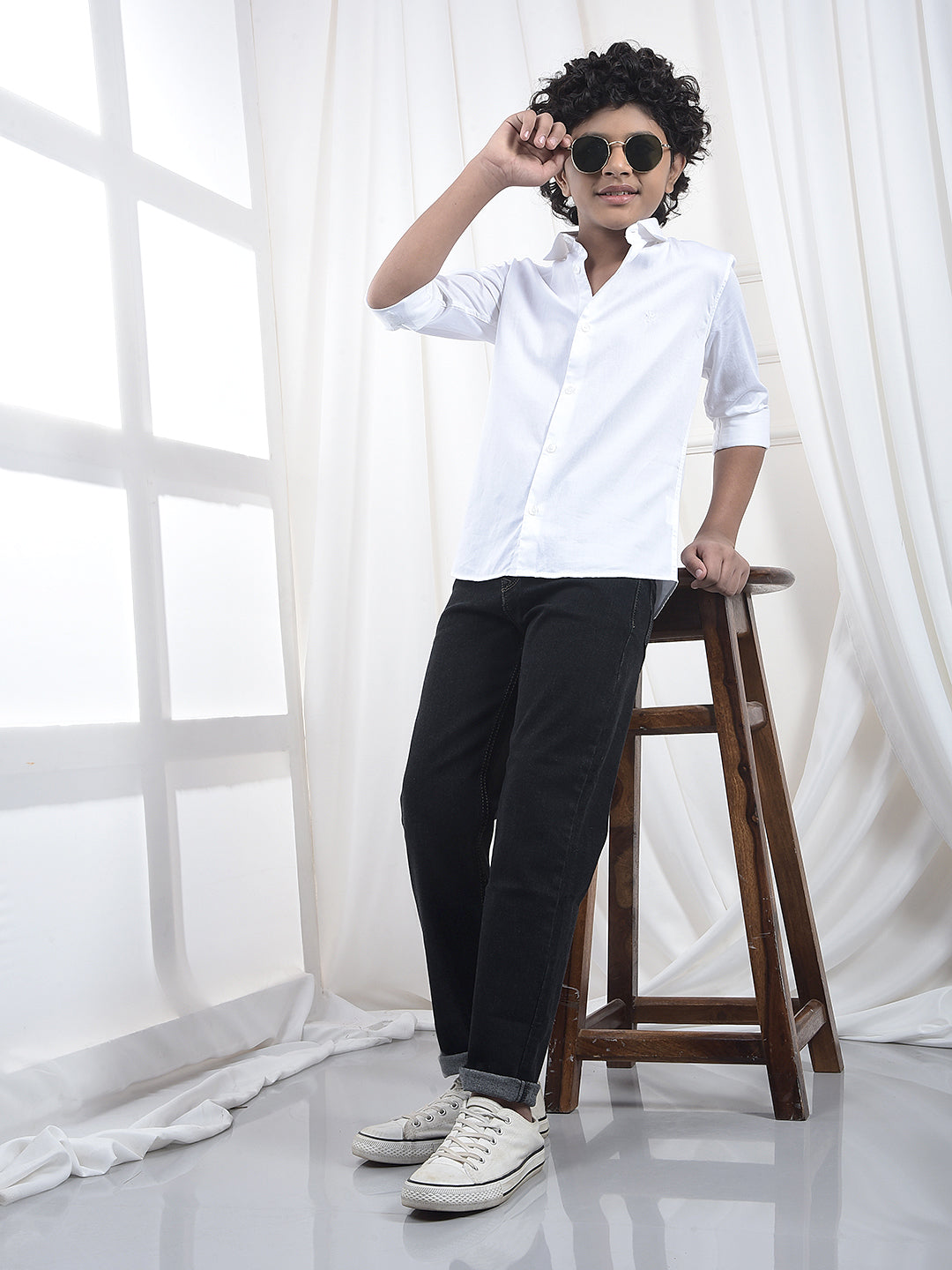 Fresh White Style 100 % Cotton Shirt
