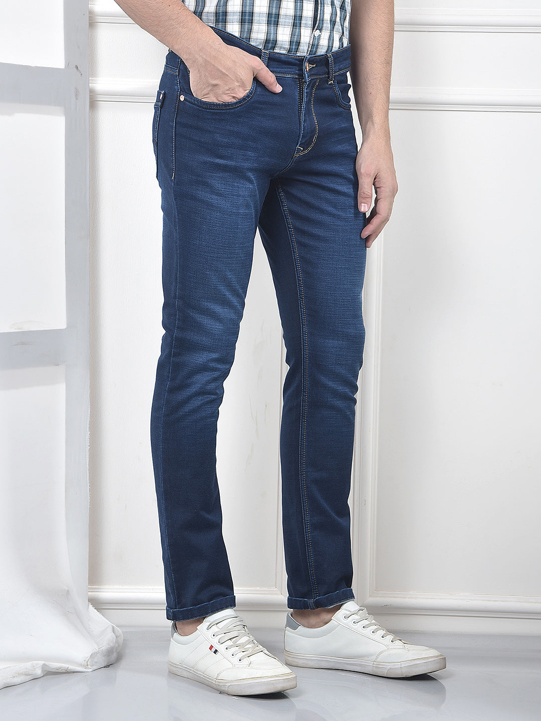 Urbanedge Slim Dark Wash Blue Jeans