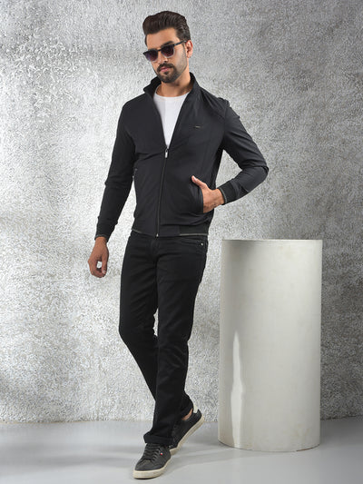 Trend-Forward Black Puffer Jacket