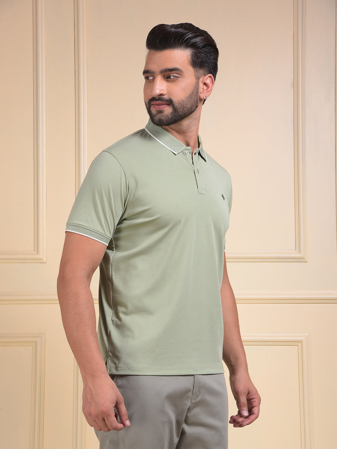 Modish Green Polo Neck T-Shirt