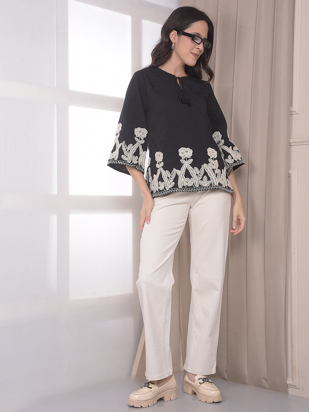 Sand Beige Ankle-Length Jeans