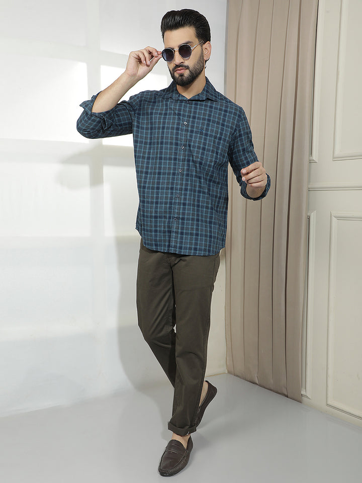 Grey Straight Stretchable Trousers-Men Trousers-Crimsoune Club
