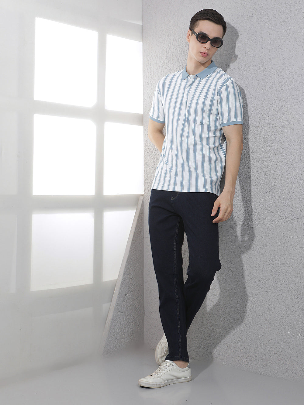 Sleek Deep Navy Navy Blue Jeans