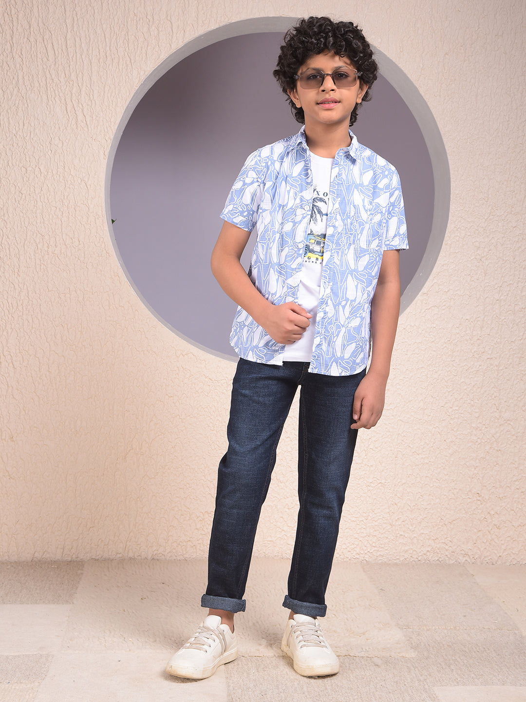 Sleek Dark Wash Slim Fit Blue Jeans