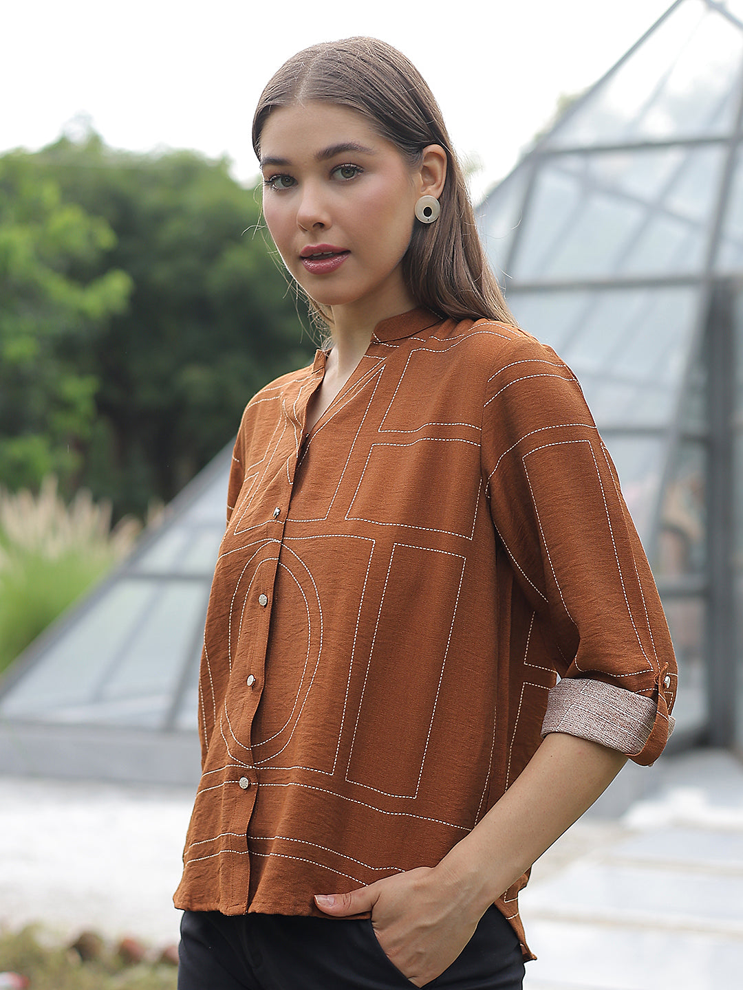 Brown Graphic Print V-Neck Shirt