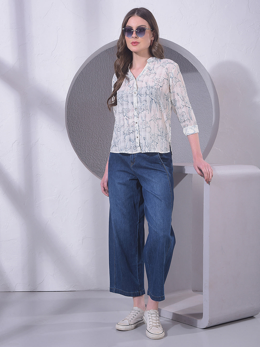 Blue Relaxed Mom Fit Denim Jeans-Women Jeans-Crimsoune Club